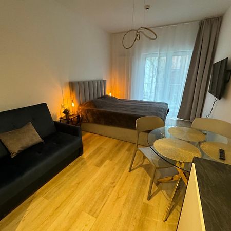 Apartament Przy Placu Wolnosci بوزنان المظهر الخارجي الصورة